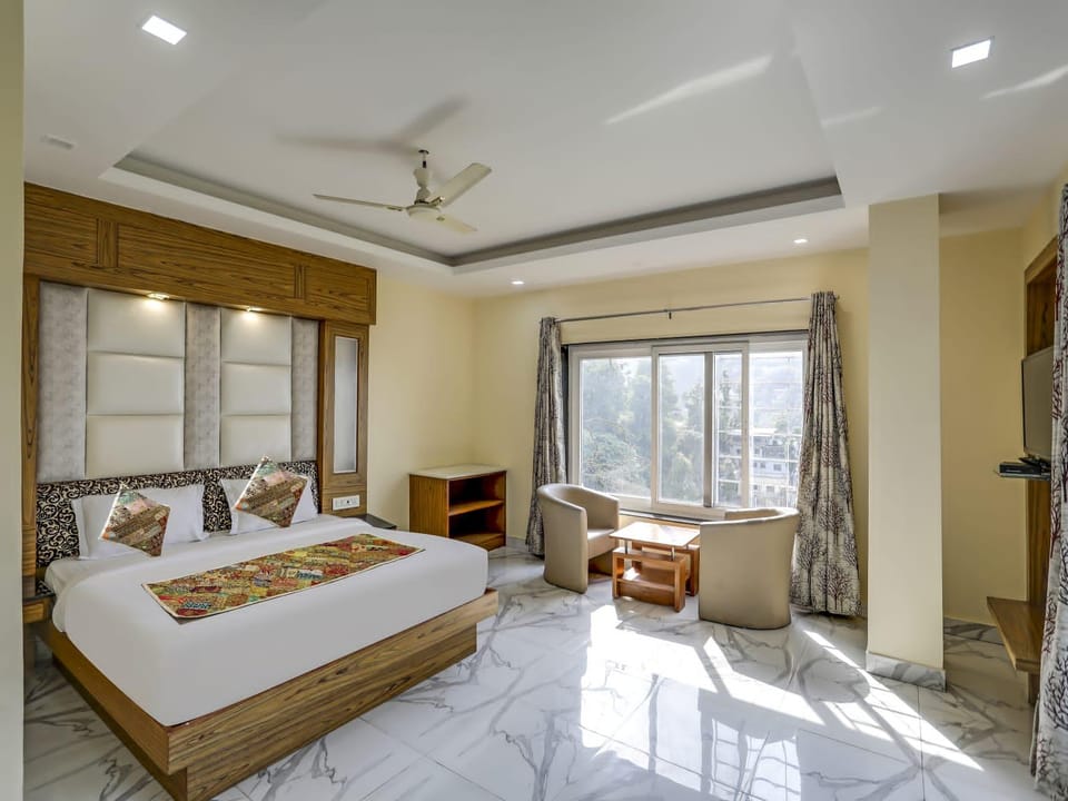 Hotel Woods View  Hotel in Uttarakhand