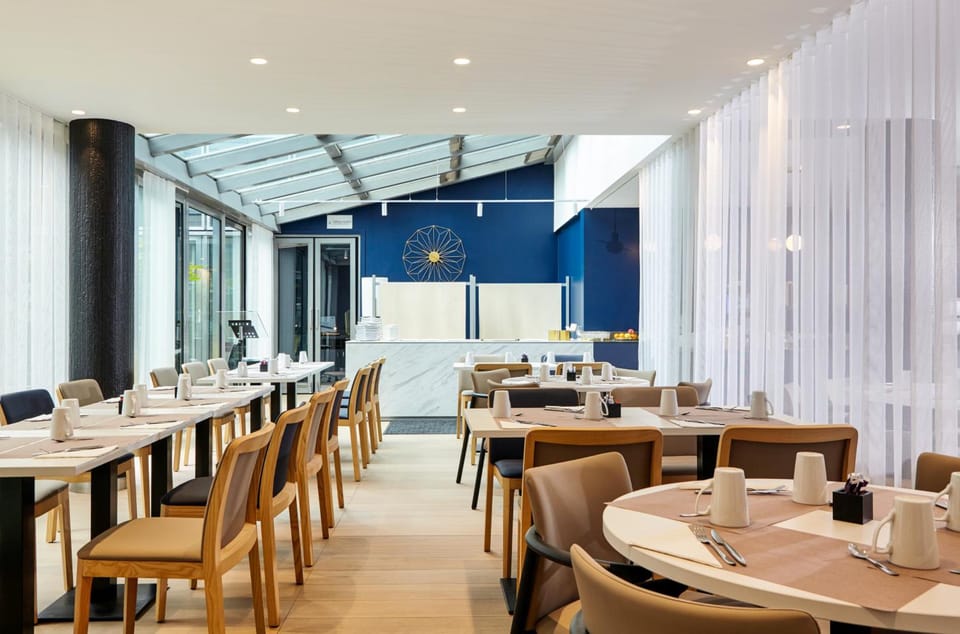 Residence Mercure Paris La Defense Grande Arche Hotel in Puteaux