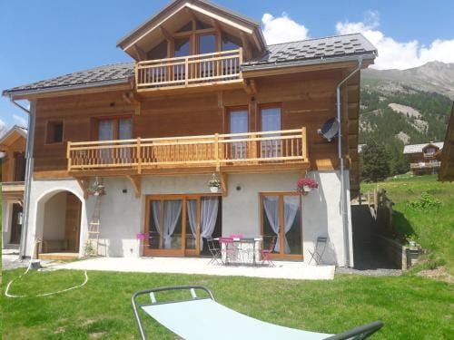 LE CHALET BAZAN Hotel in Piedmont