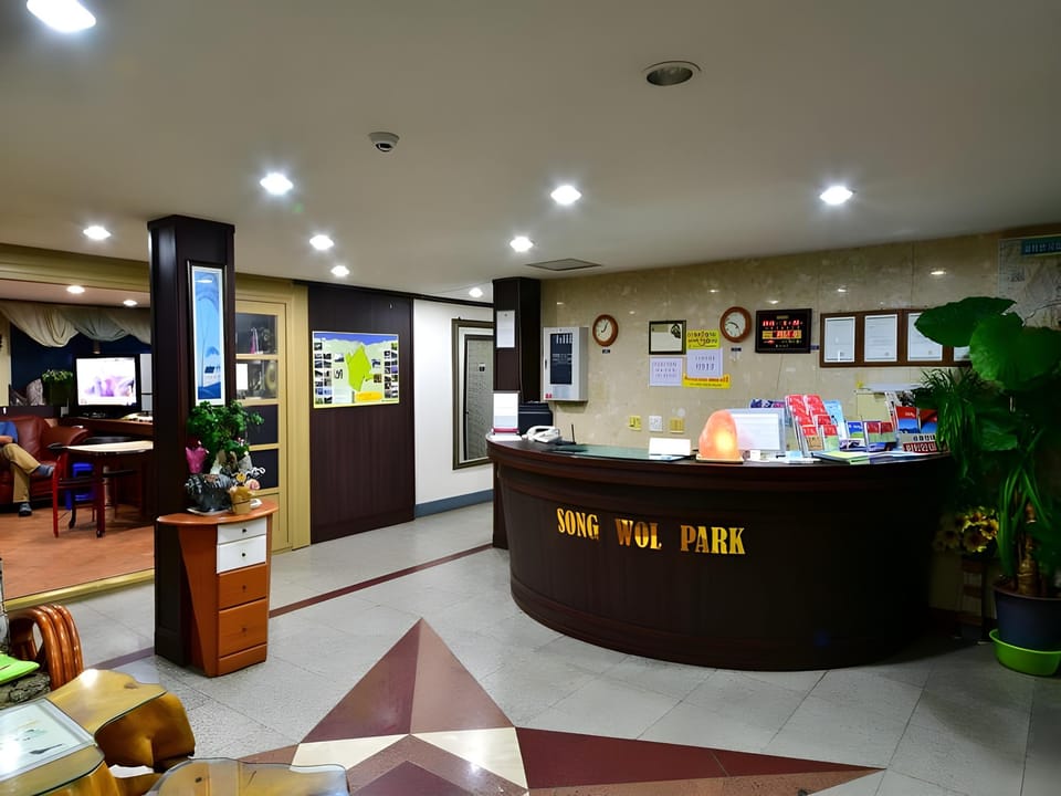 Songwol Park Sokcho Resort in South Korea