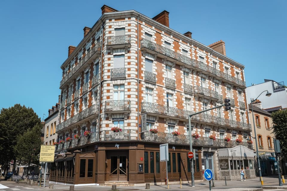 Hôtel de la T.A Hotel in Rennes