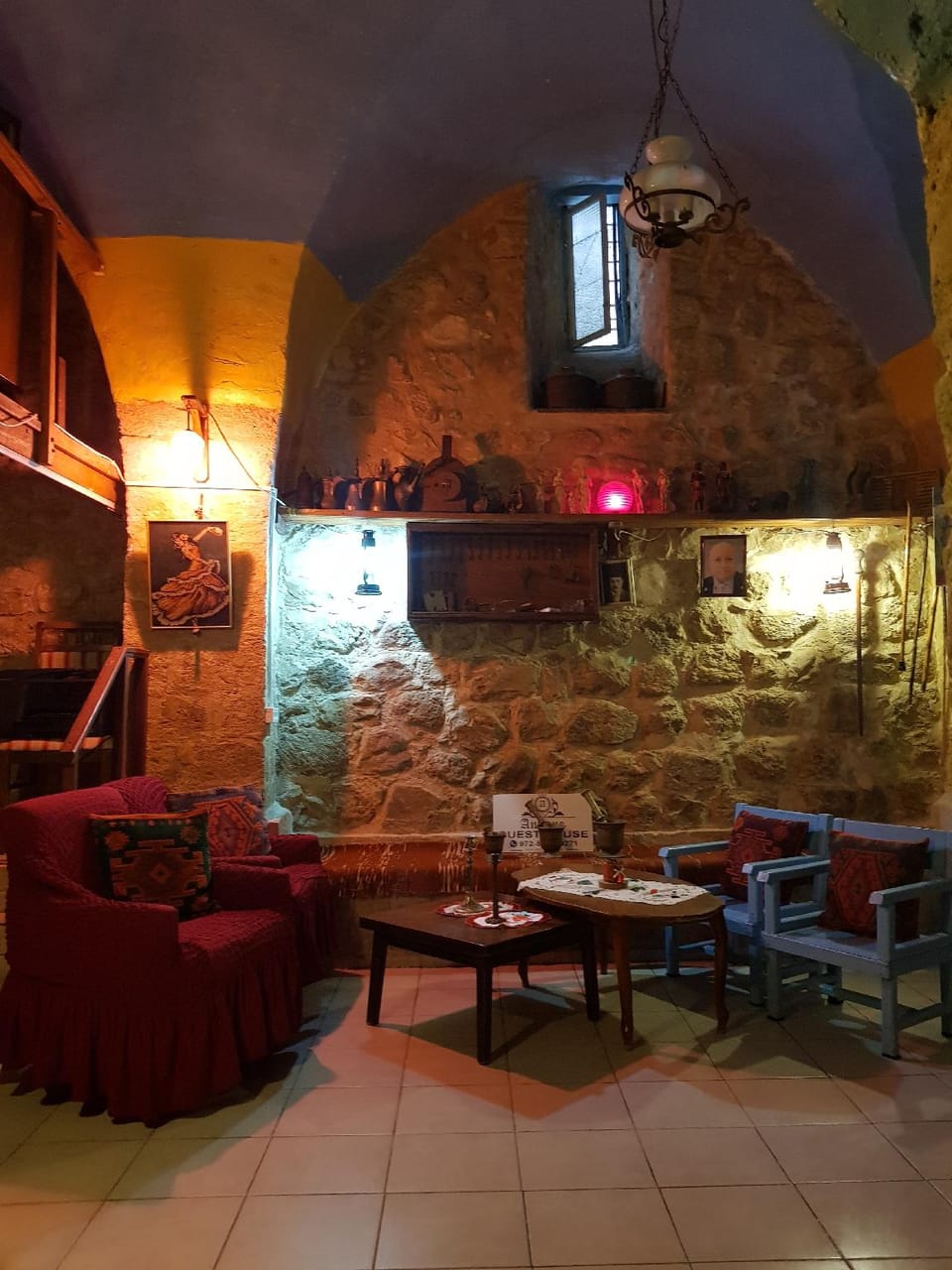Antique guest house Hostel in North District