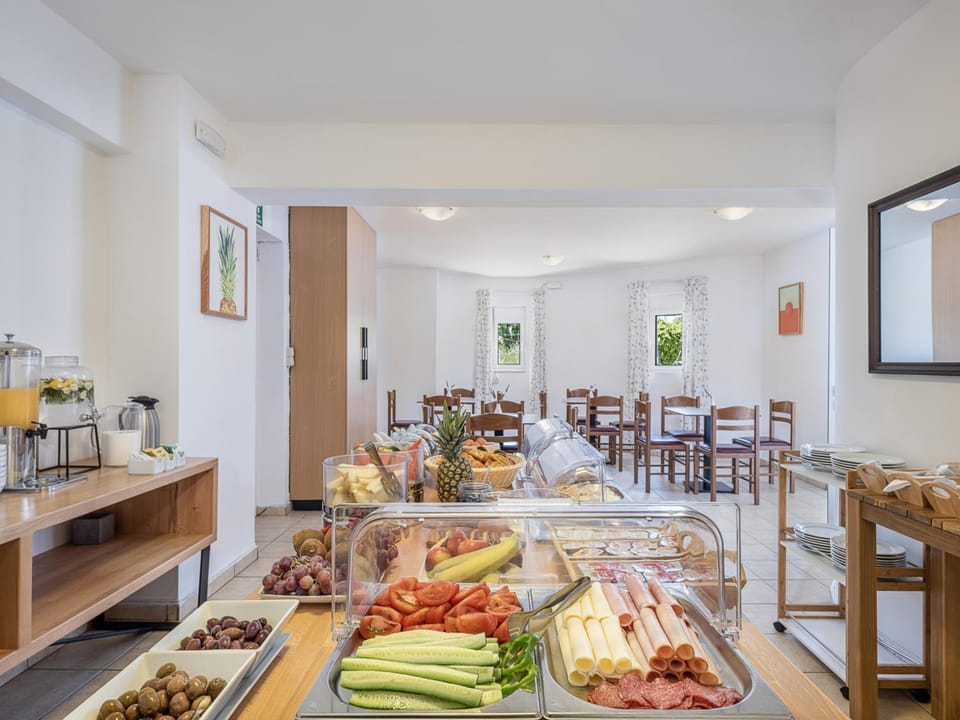 Artemis Apartments Apartment hotel in Crete