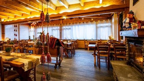 Hotel - Restaurant Le Couchetat Hotel in La Bresse