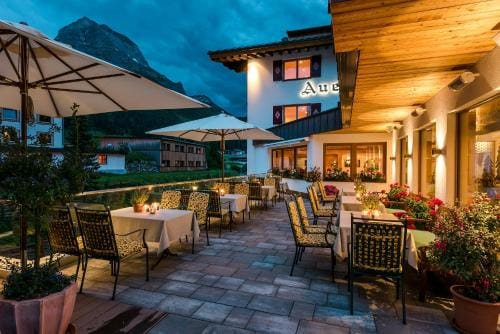 Hotel Auenhof Hotel in Lech