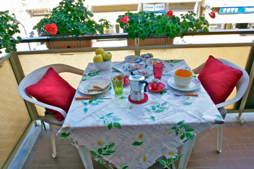 Affittacamere La Casa Di Elide Hotel in Arezzo