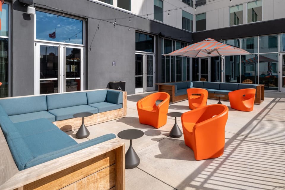 Aloft Austin South Hotel in South Congress