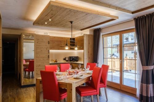 Chalet Bellavista Hotel in Canton of Grisons