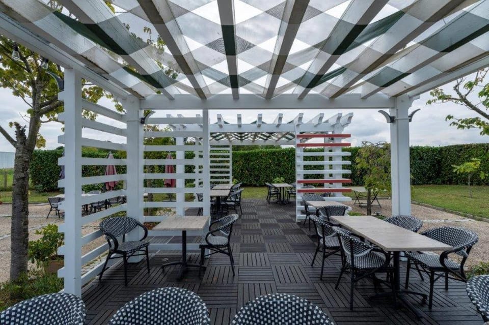 Brit Hotel La Bonne Etape Hotel in Normandy