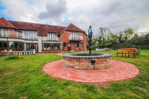 Barnfields Retreat Hotel in Tendring District