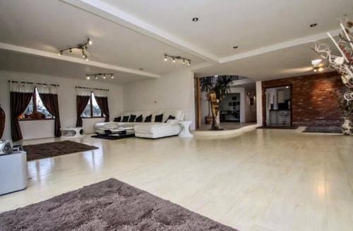 Barnfields Retreat Hotel in Tendring District