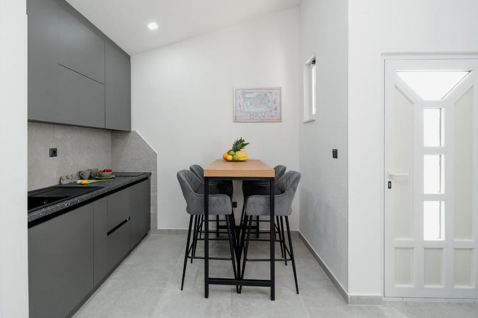 Apartments Kudelik Hotel in Trogir