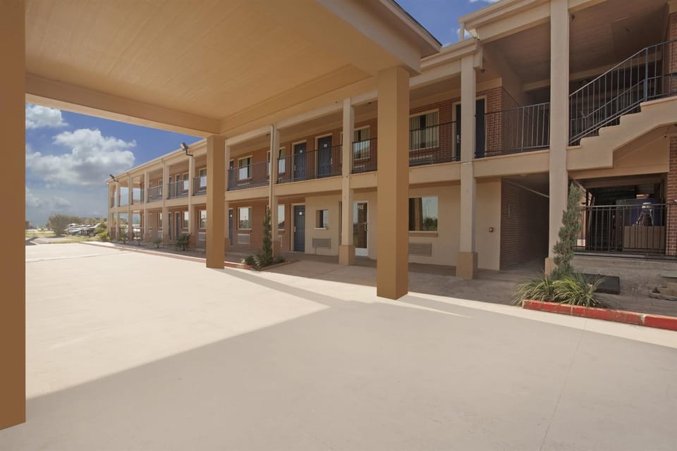 Americas Best Value Inn Waco Motel in Waco