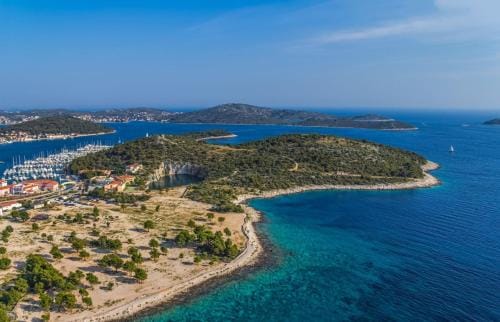 Room in Rogoznica with W-LAN 3338-5 Hotel in Šibenik-Knin County, Croatia