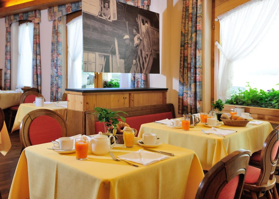 Hotel Simi Hotel in Zermatt