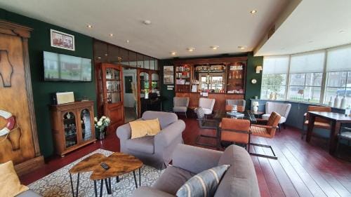 Hotel de Zwaan Hotel in Zeeland, Netherlands