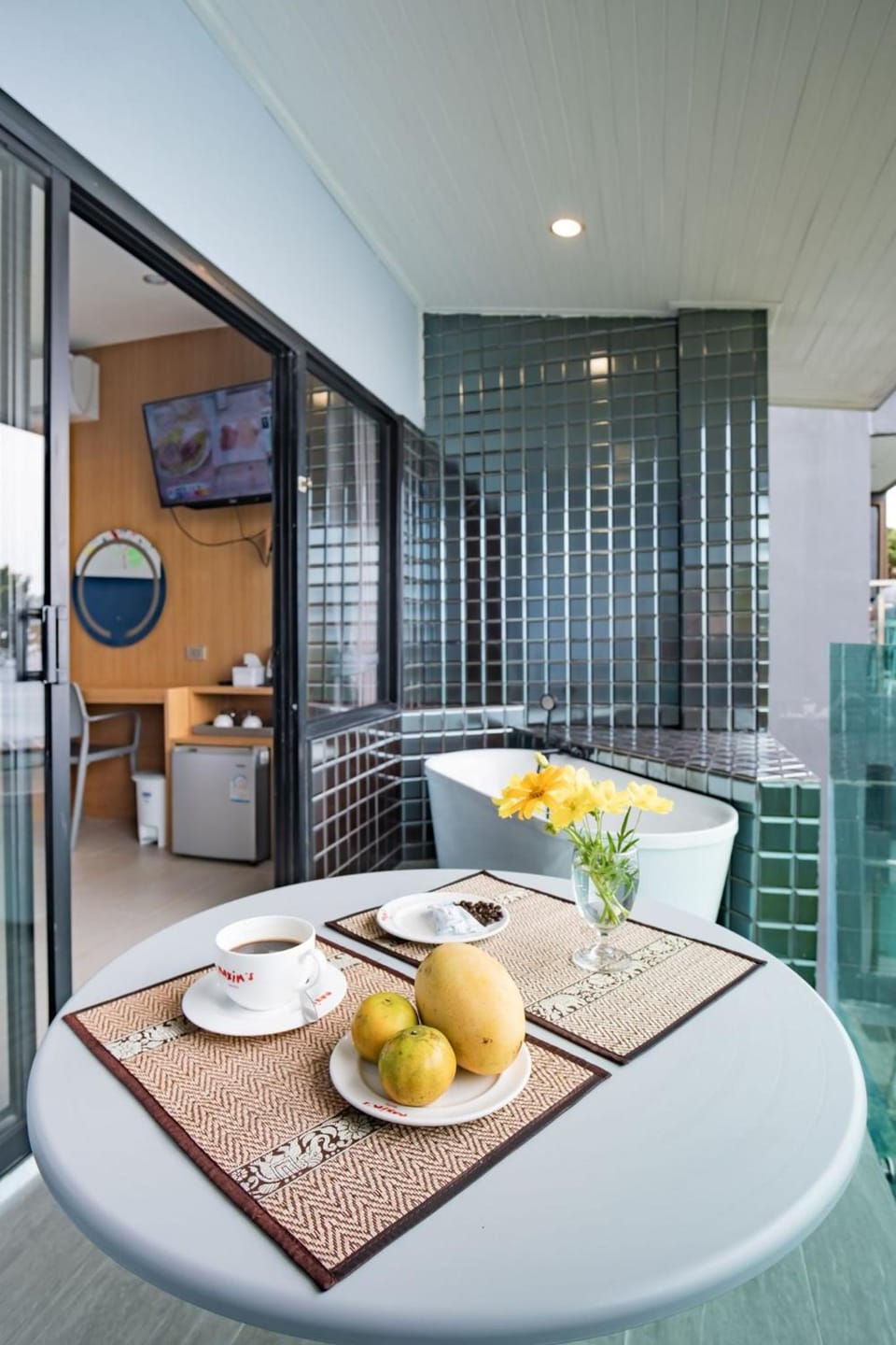 Cliff Lanta Suite Resort in Krabi Changwat