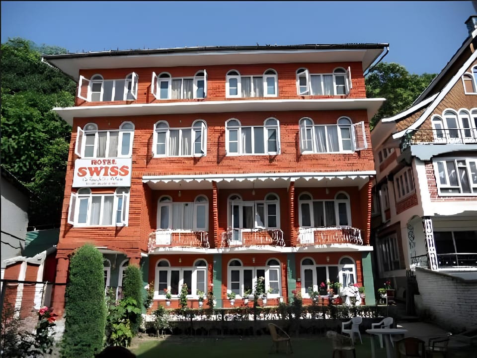 Swiss Hotel Kashmir Hotel in India