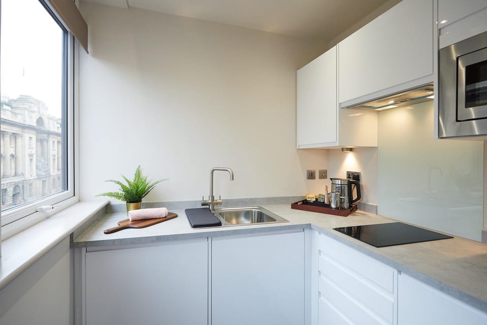 Amenity (Guest room)