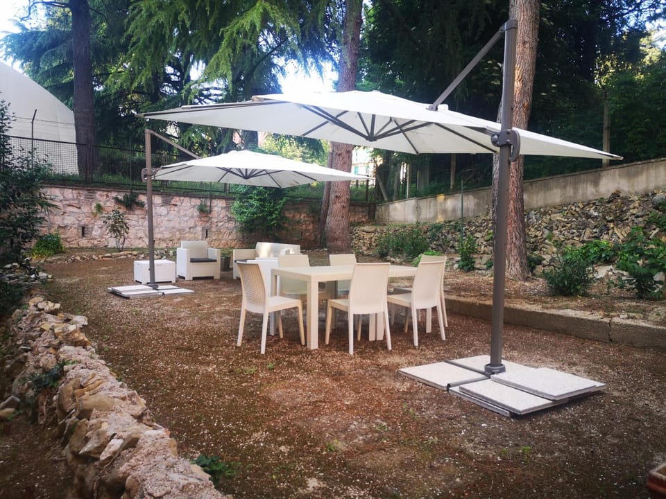 Hortensia Garden Hotel in Macerata