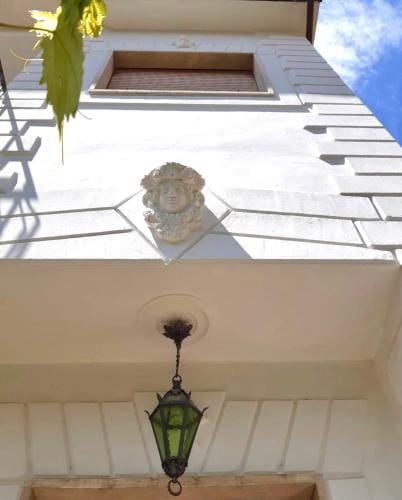 Casa Vacanza Lilia vicino la Stazione e Caserma Hotel in Foligno