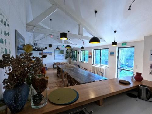 La Maison - Hotel & Gite Hotel in Auvergne-Rhône-Alpes