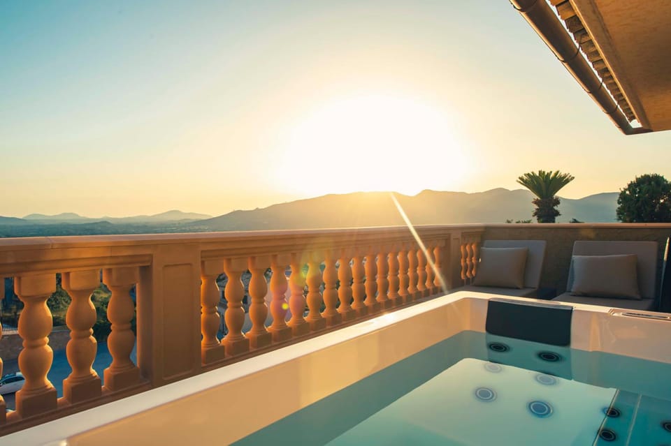 Hot tub