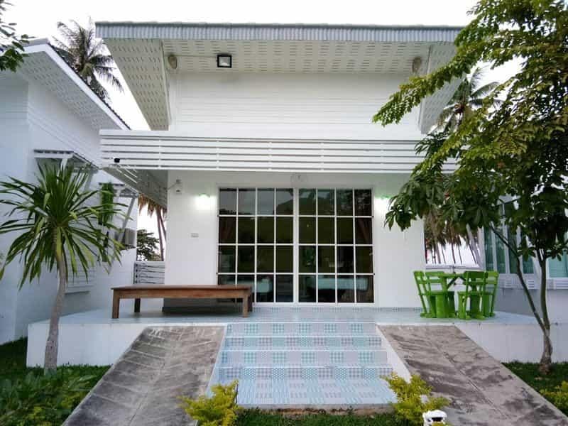 Fah Prathan Boutique Resort Hotel in Prachuap Khiri Khan, Thailand