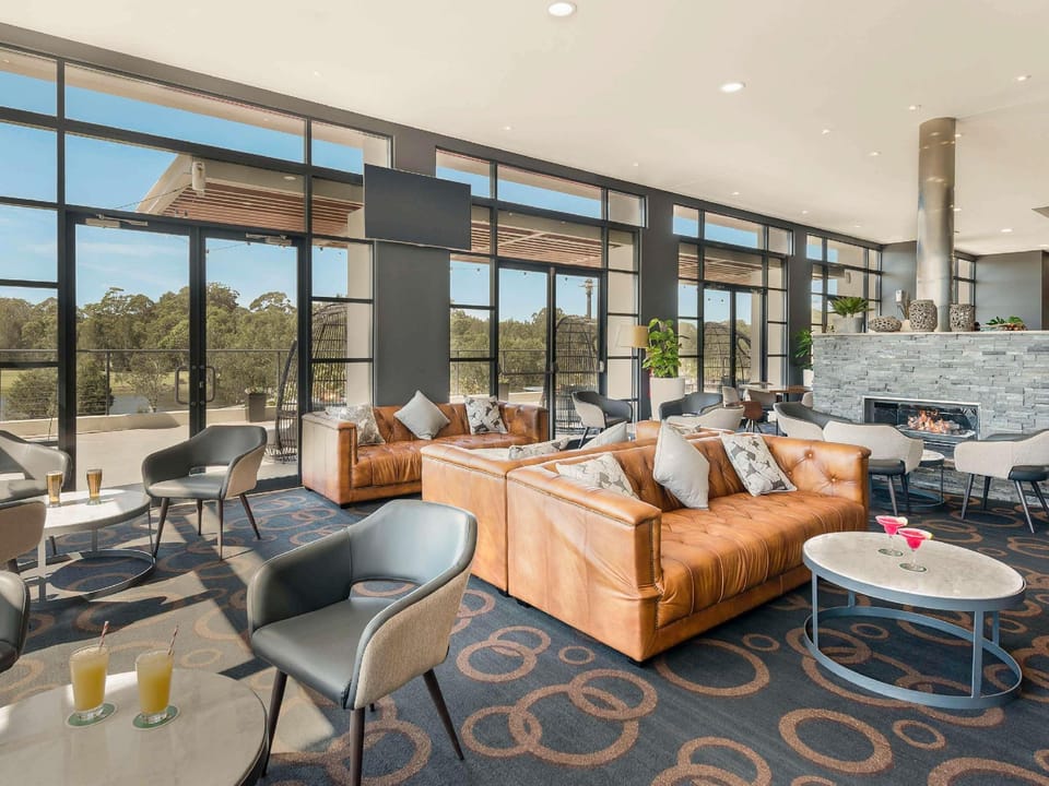 Mercure Kooindah Waters Hotel in Central Coast
