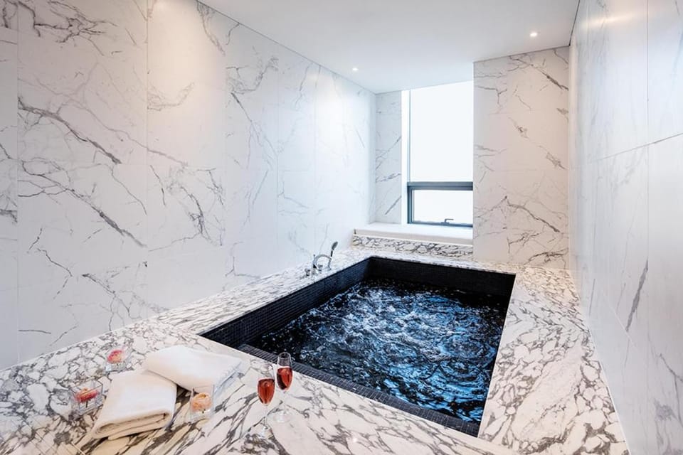 Ramada by Wyndham Seoul Sindorim Hotel in Seoul