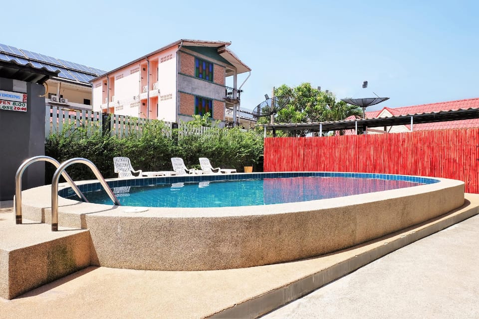 OYO 609 Lanta Dream House Apartment Hotel in Sala Dan