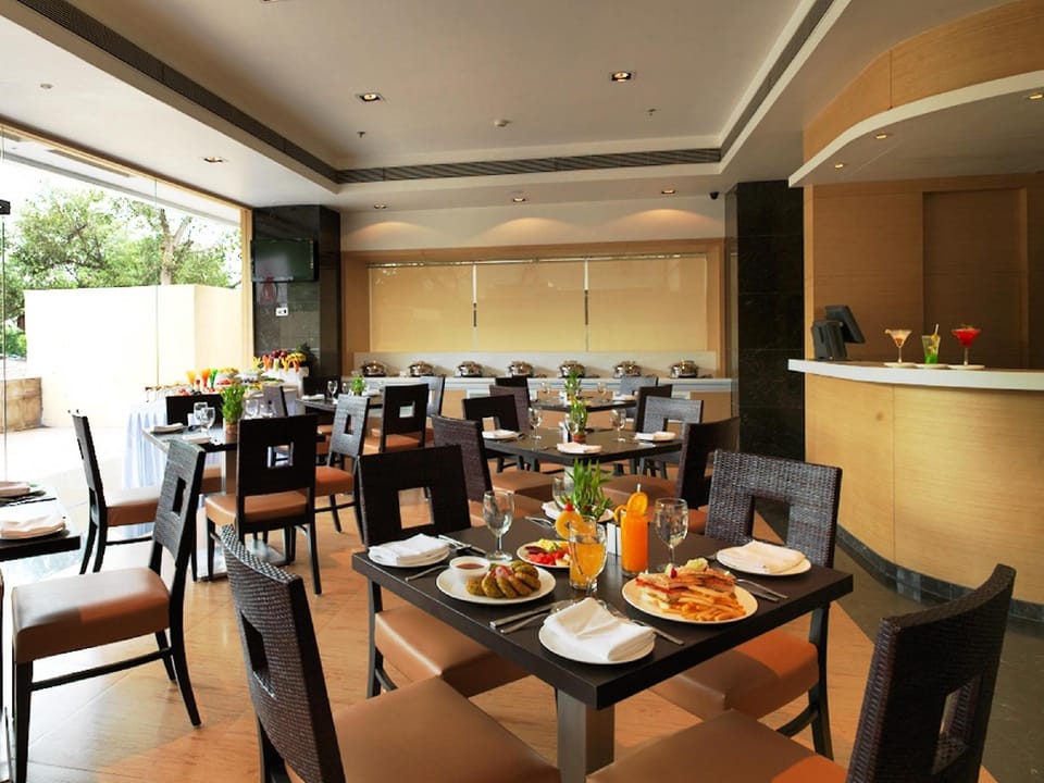 Spree Shivai Hotel Pimpri Hotel in Maharashtra