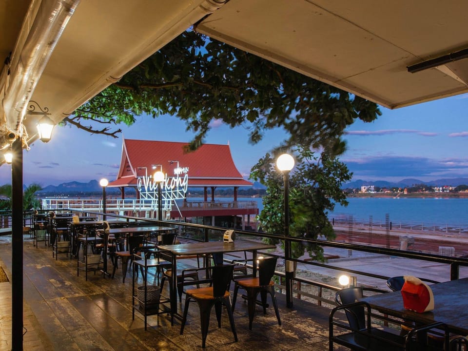 Fortune View Khong Hotel Nakhon Phanom Hotel in Laos
