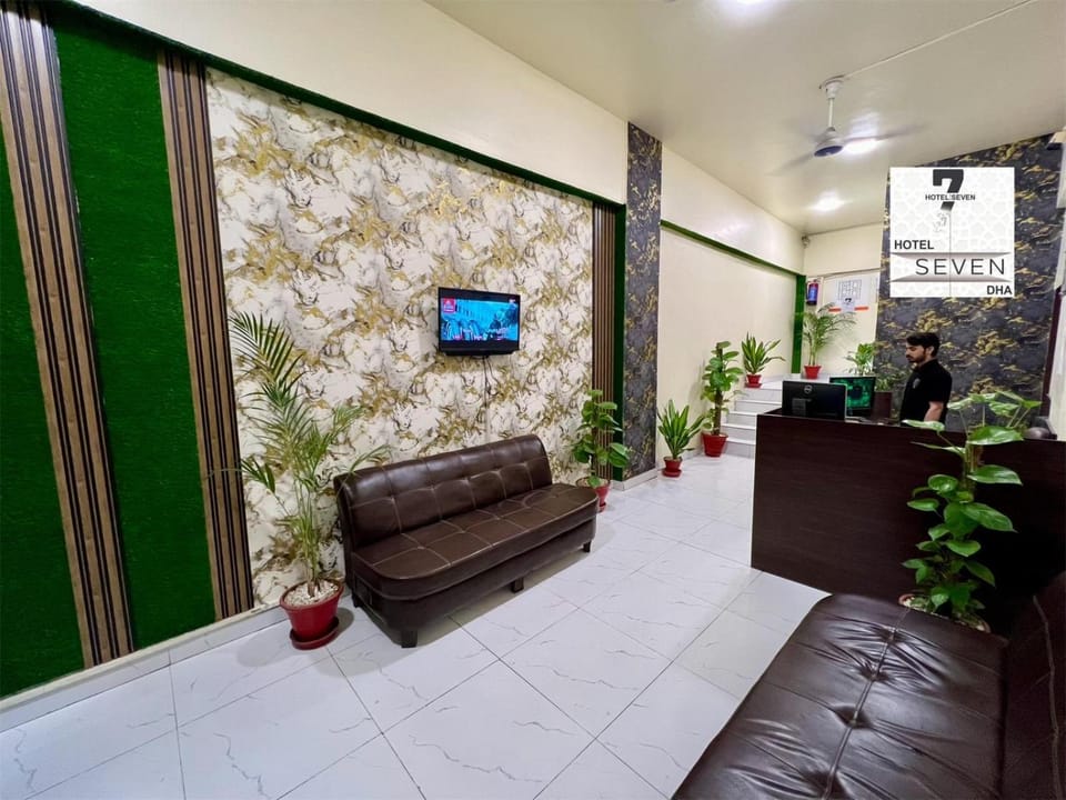Seaview Lodge Hotel in Karachi