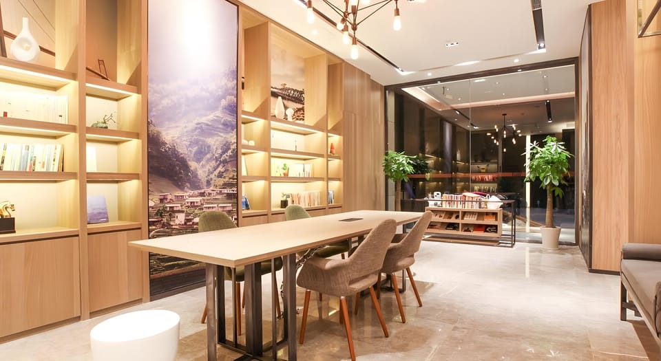 Atour Hotel Nanjing Lukou Airport Hotel in Nanjing