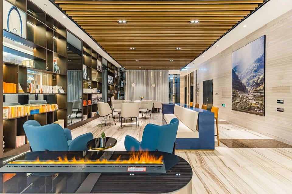 Atour Hotel Xianlin Center Jinying Square Hotel in Nanjing