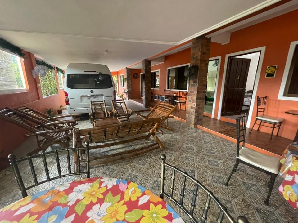Amirsache Villa Hotel in Tagaytay