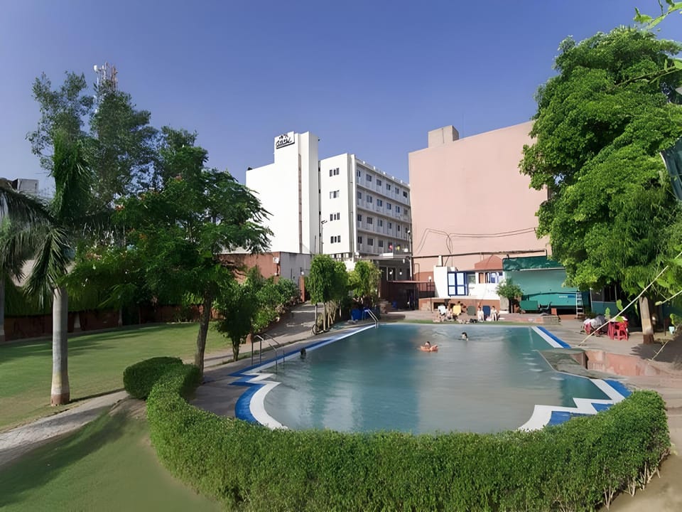 Hotel Atithi Hotel in Agra