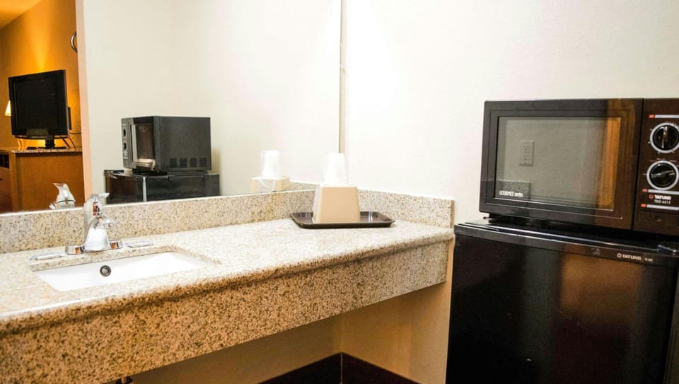 Express Inn Newport News Inn in Hampton