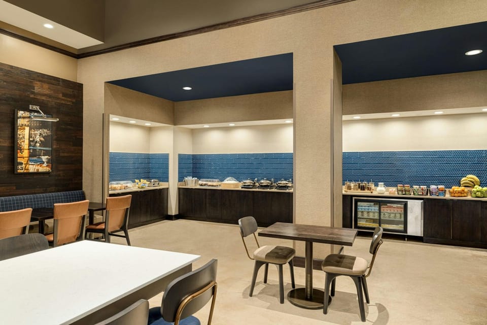 Fairfield by Marriott Inn & Suites New Orleans Downtown/French Quarter Area Hotel in French Quarter