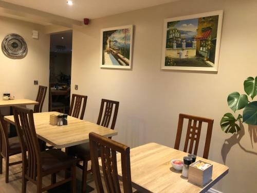 MapleHouse B&B Hotel in Drogheda