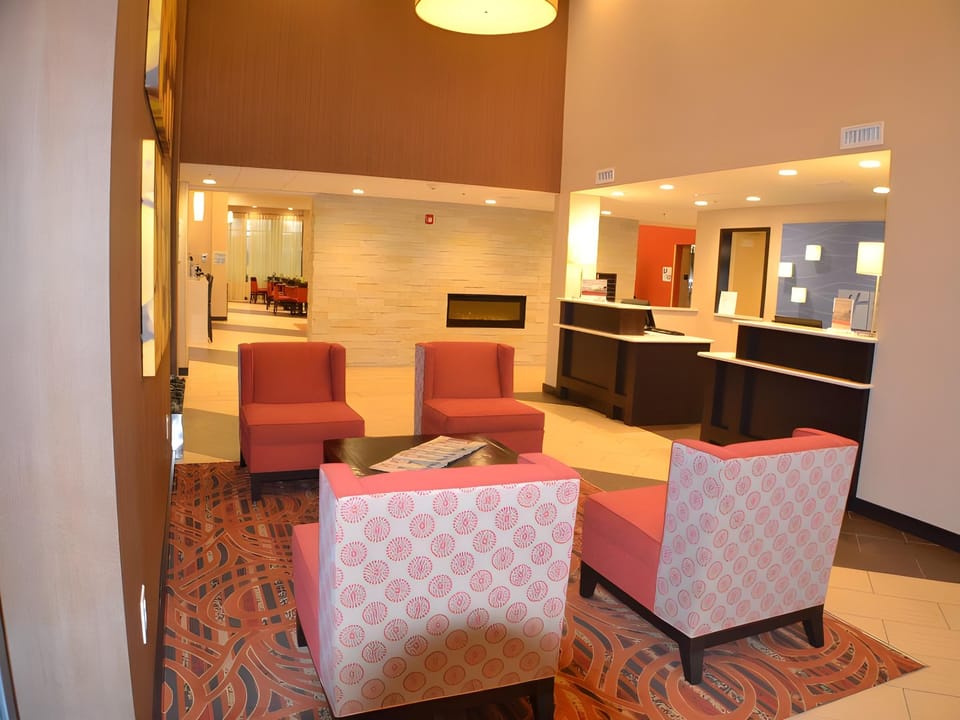 Holiday Inn Express Hotel & Suites Indianapolis W - Airport Area By IHG Hotel in Indianapolis