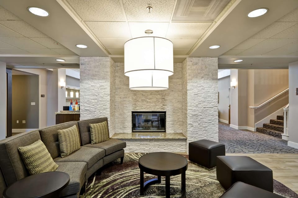 Homewood Suites by Hilton Hillsboro/Beaverton Hotel in Beaverton