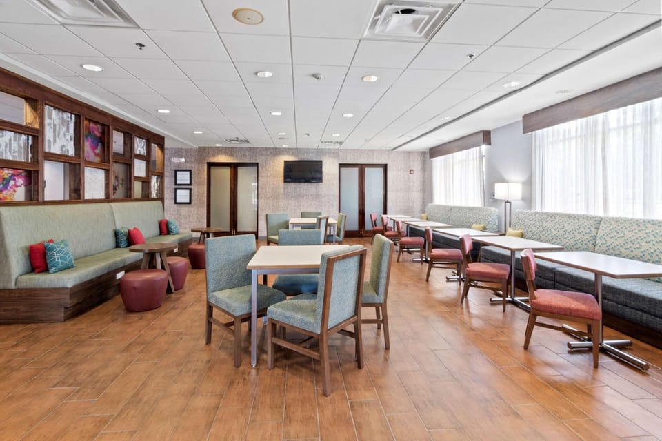 Hampton Inn Kingsland Hotel in Camden County