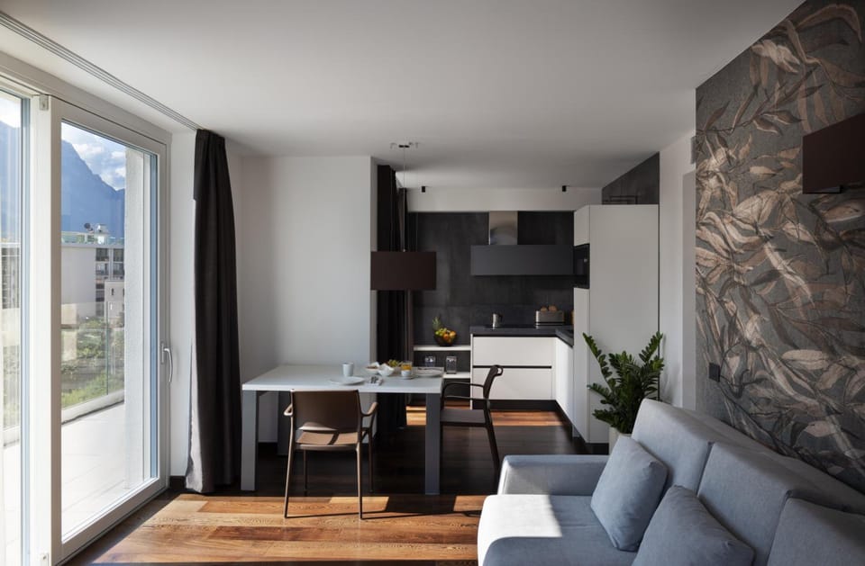 Aris Apartments & Sky Pool - Tonelli Hotels - Adult Friendly Hotel in Riva del Garda