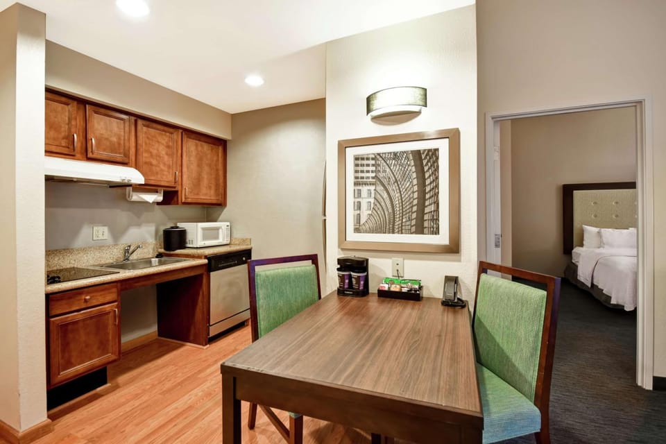 Homewood Suites by Hilton Cincinnati-Milford Hotel in Ohio