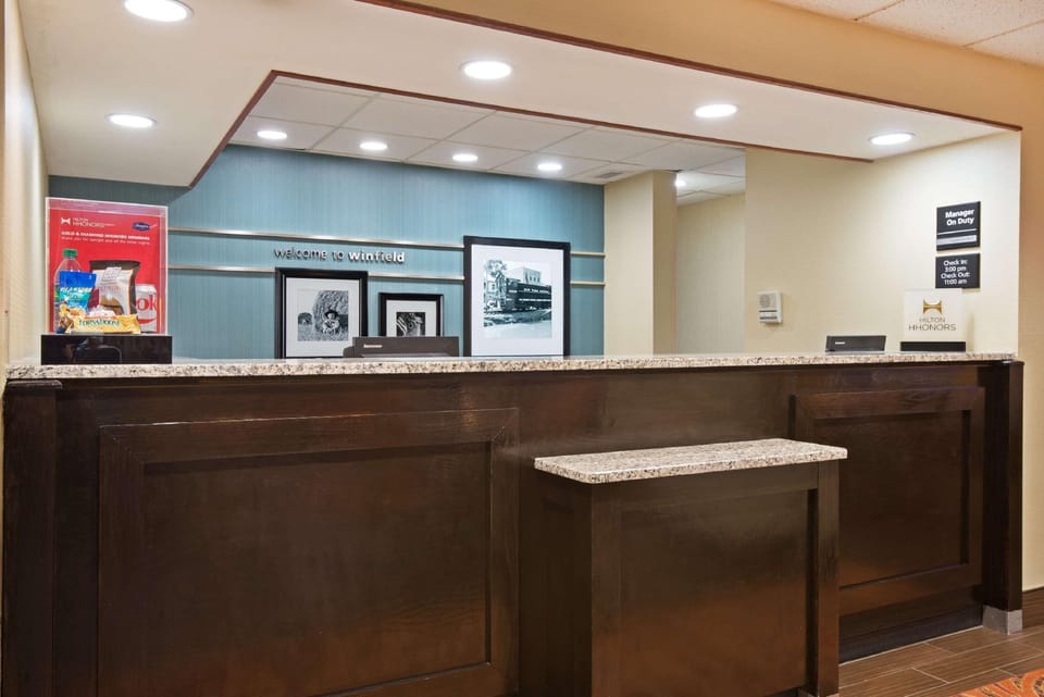 HAMPTON INN WINFIELD Hotel in Ohio