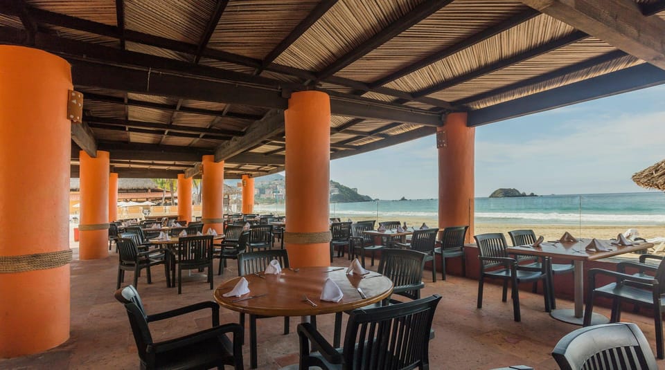 Holiday Inn Resort Ixtapa All-Inclusive By IHG Hotel in Ixtapa Zihuatanejo
