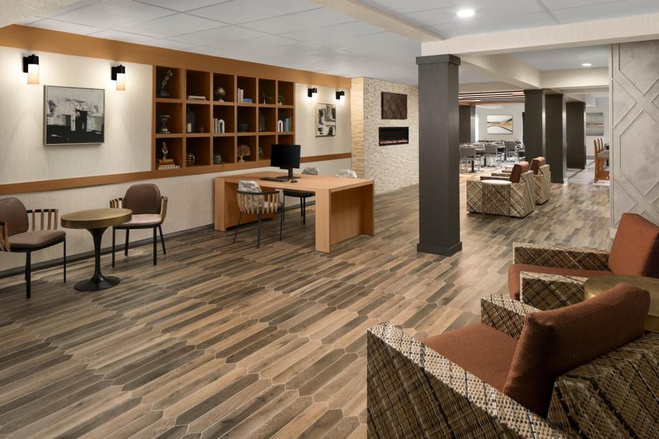DoubleTree by Hilton Salem Hotel in Salem