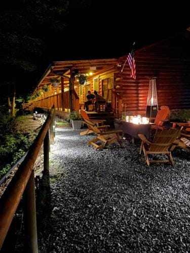 The Lodge Nantahala River Inn in Stecoah